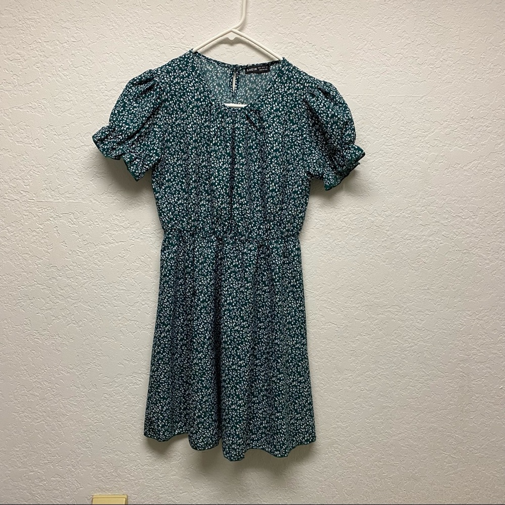 Green Floral Pattern Dress